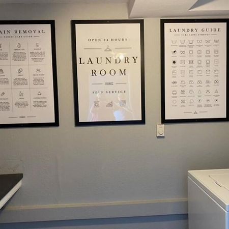 The Delores - 2 Bedroom Apt In Quilt Town, Usa Hamilton Экстерьер фото